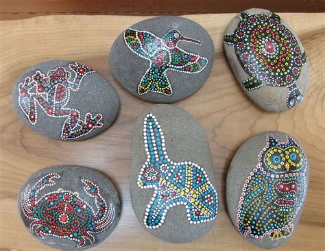 Dot Painted Rocks Painted Rocks Rock Painting Art Stone Art