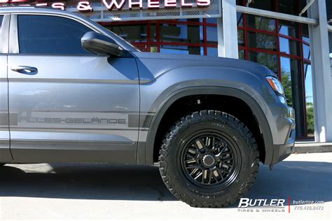 Vw Atlas With 18in Tsw Hockenheim S Wheels Exclusively From Butler