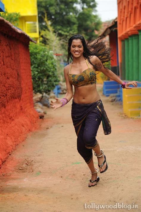 Puja Hot Item Girl Of South India Spicy Stills