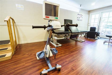 Take A Virtual Tour — Monrovia Gardens Healthcare Center