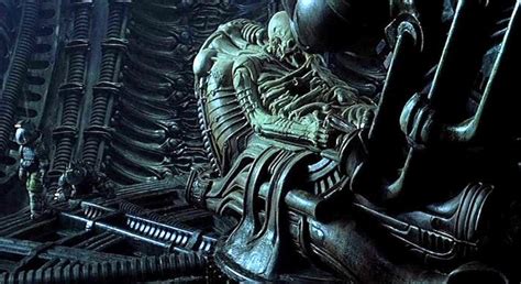 Movies - Alien vs Aliens | Sherdog Forums | UFC, MMA & Boxing Discussion