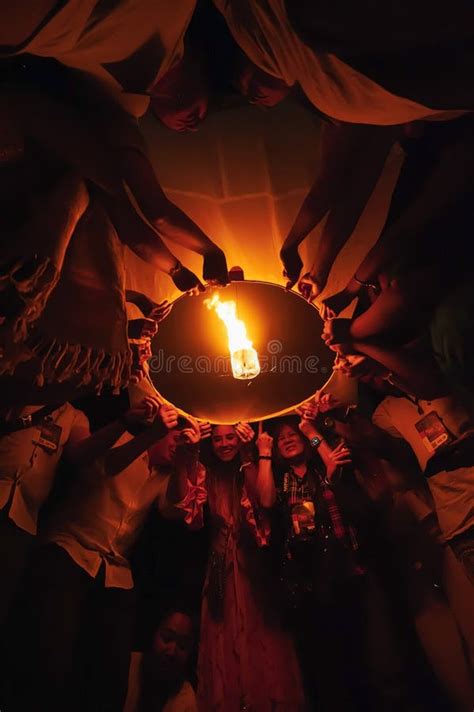 Chiang Mai Thailand November Tourists Join In Holding