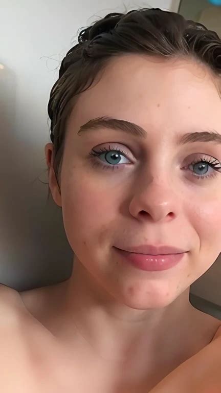 S Ph Sophia Lillis Nude Lying On Your Back Ass In The Foreground