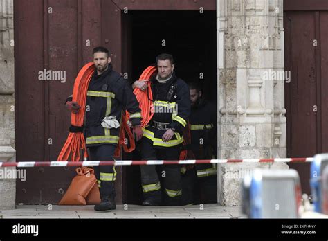 Colis piégé Banque de photographies et dimages à haute résolution Alamy