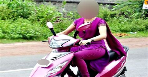 Sex On Scooter സ്‍കൂട്ടറിലെ സെക്സ് പരിഹാസവുമായി അയല്‍ക്കാര്‍ പെണ്