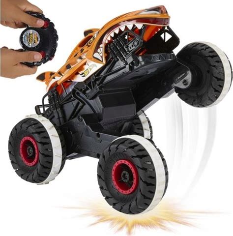 Hot Wheels Tiger Shark Monster Truck Playpolis Slovenija