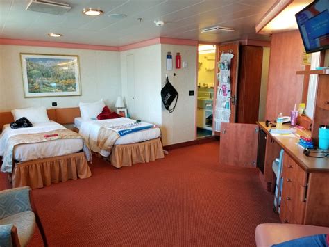 Oceanview Stateroom, Cabin Category 6B, Carnival Valor