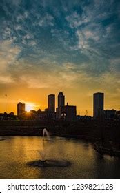 Tulsa Skyline Sunset Stock Photo 1239821128 | Shutterstock