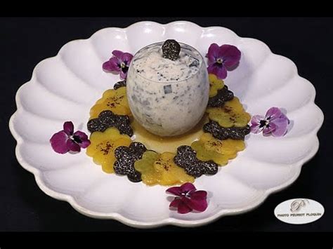 Carpaccio De Mangue Du P Rou La Truffe Noire Et Glace La Vanille