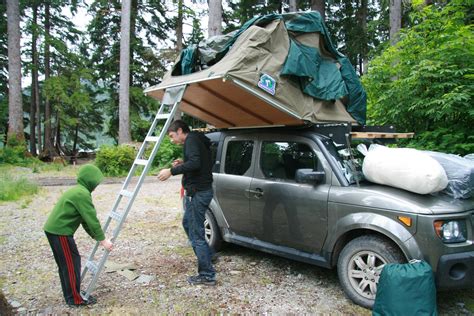 weelife: Setting Up Our Roof Top Tent