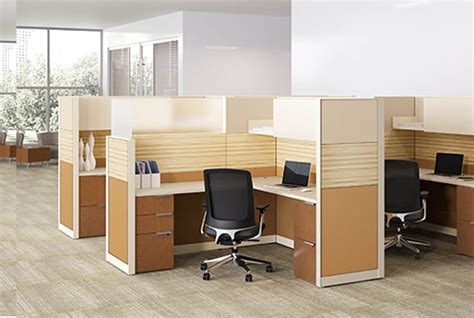 Office Cubicles - OfficeMakers