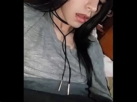 Chica Se Empieza A Tocar Y Muestra Su Sorpresita Bien Rica XVIDEOS