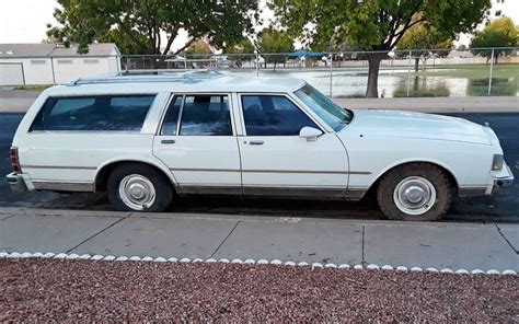 1988 Chevrolet Caprice Classic Wagon Barn Finds