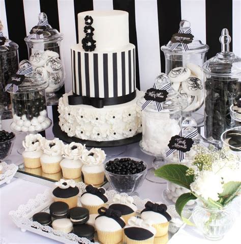 Black And White Party Decorations Centerpieces