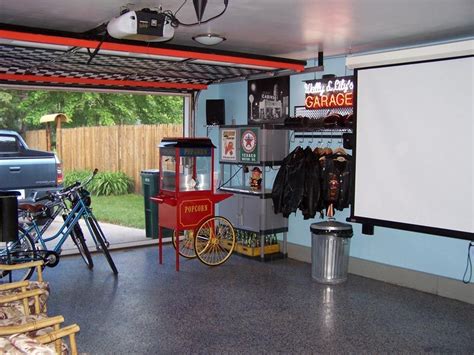 I Love This Idea Home Theater In The Garage Garage Game Rooms