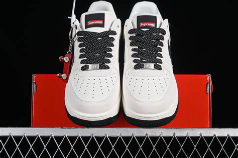 Supreme X Nike Air Force 1 07 Low Off White Dark Balck Red Hd1968 009