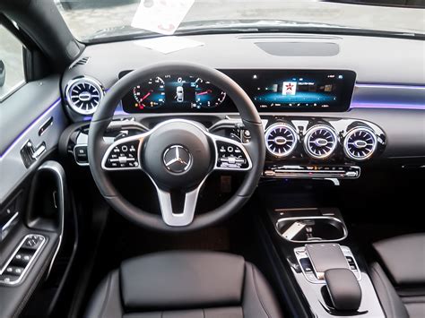 2020 Mercedes-Benz A220 4Matic Interior / New 2020 Mercedes-Benz A220 ...