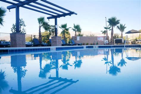 Holiday Inn & Suites Silicon Valley - Milpitas, an IHG Hotel: Pool ...