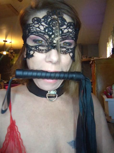 Crawl To Me 3 Nude Pics XHamster