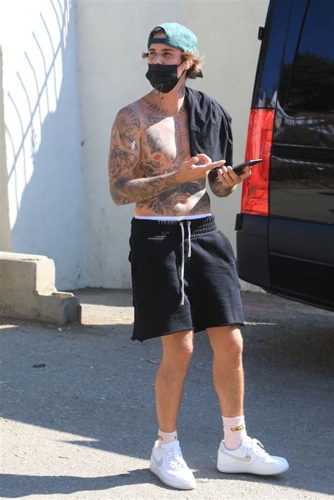 Justin Bieber spotted hiking in Los Angeles, California. (2/10/20 ...