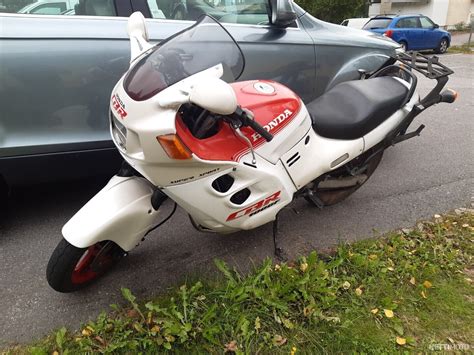 Honda Cbr 1000 F 1 000 Cm³ 1987 Lahti Moottoripyörä Nettimoto