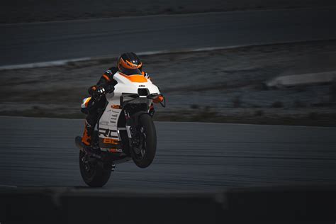 Ktm Rc C Unveiled Production Limited To Units