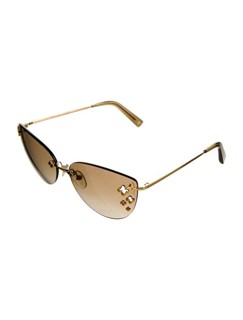 Louis Vuitton Desmayo Cat Eye Sunglasses Gold Sunglasses Accessories Lou580269 The Realreal