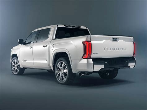 2022 Toyota Tundra Hybrid - Specs, Prices, MPG, Reviews & Photos | Cars.com