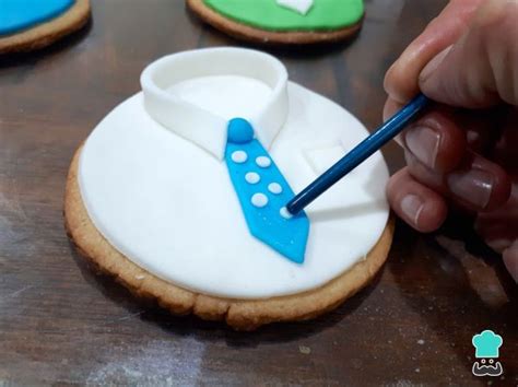 Galletas decoradas para el Día del Padre Con fondant Receta