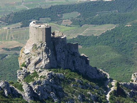 Cathars holidays walking | La Ligne Verte