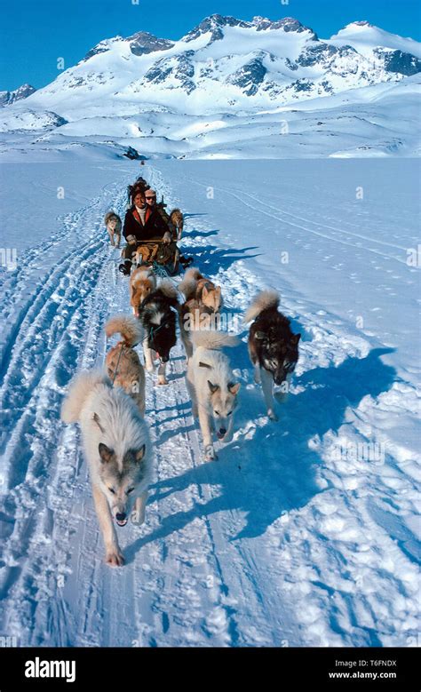 Inuit eskimos Fotos und Bildmaterial in hoher Auflösung Alamy