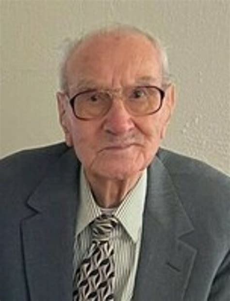 Jose Lovato Obituary - The Pueblo Chieftain
