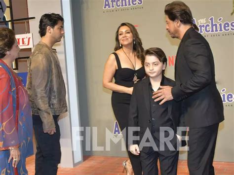 The Archies Screening Shah Rukh Khan Gauri Aryan And Abram Turn Up