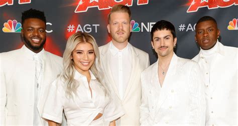 Pentatonix Release 6th Holiday Album Holidays Around The World