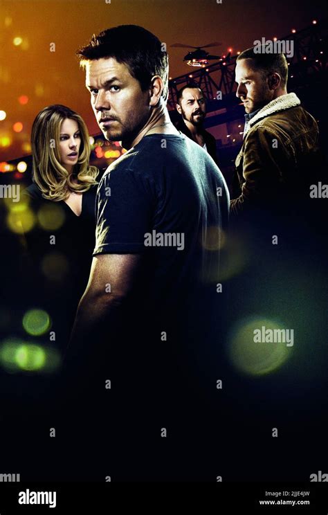 KATE BECKINSALE, MARK WAHLBERG, GIOVANNI RIBISI, BEN FOSTER, CONTRABAND ...