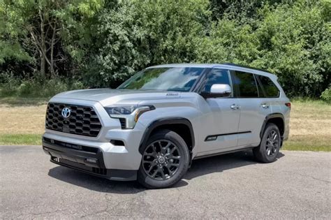 A Detailed Review Of The 2023 Toyota Sequoia Advantages Disadvantages