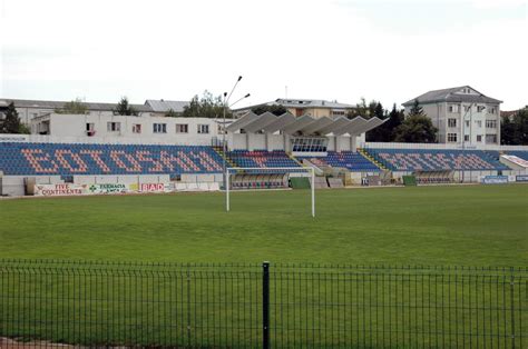 Stadionul Municipal Botoșani – StadiumDB.com