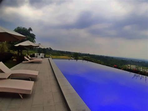 Villa Trawas Kolam Renang Staycation Asik Di Mojokerto Jasa Villa Pacet