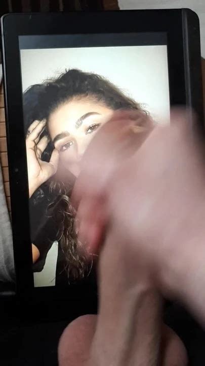 Zendaya Tribute Gay Cum Tribute Porn Xhamster