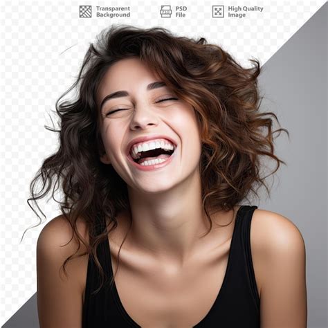 Una Mujer Sonriendo Y Riendo Con Una Sonrisa En Su Rostro Archivo