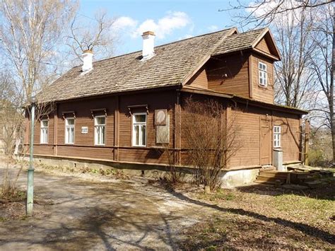 V. Lenin's House Museum (Pskov) - 2020 All You Need to Know BEFORE You ...