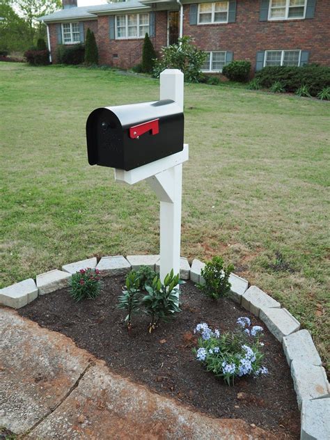 How To Boost Your Mailbox Curb Appeal Mailbox Landscaping Mailbox