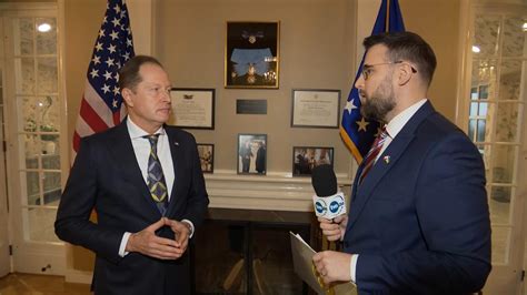 Joe Biden w Kijowie Ambasador USA Mark Brzeziński o planach prezydenta