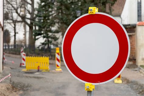 Vollsperrung Aufgrund Einer Baustelle Ab Montag Staatsstra E Wird Saniert