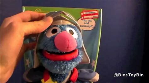 Flying Super Grover 2 0 Sesame Street Toy Review By Bin S Toy Bin Youtube