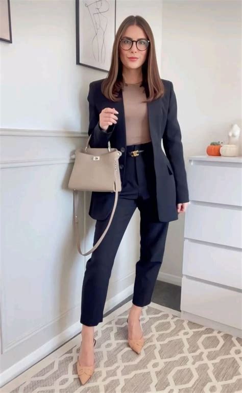 Look Formal Feminino Para Trabalho - Look social trabalho | Casual outfits, Job clothes, Office outfits