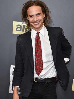 Frank Dillane: Photos – Hollywood Life