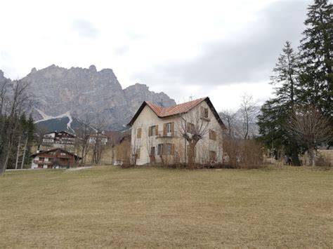 Ristrutturazione Degli Edifici Complementari Dell Ospedale Di Cortina D