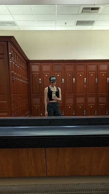 Tybee Diskin Hellotybeeren Nude OnlyFans The Fappening Plus