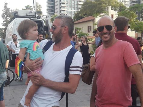 Thousands Demand Gay Adoption Rights In Mass Tel Aviv Protest I24NEWS
